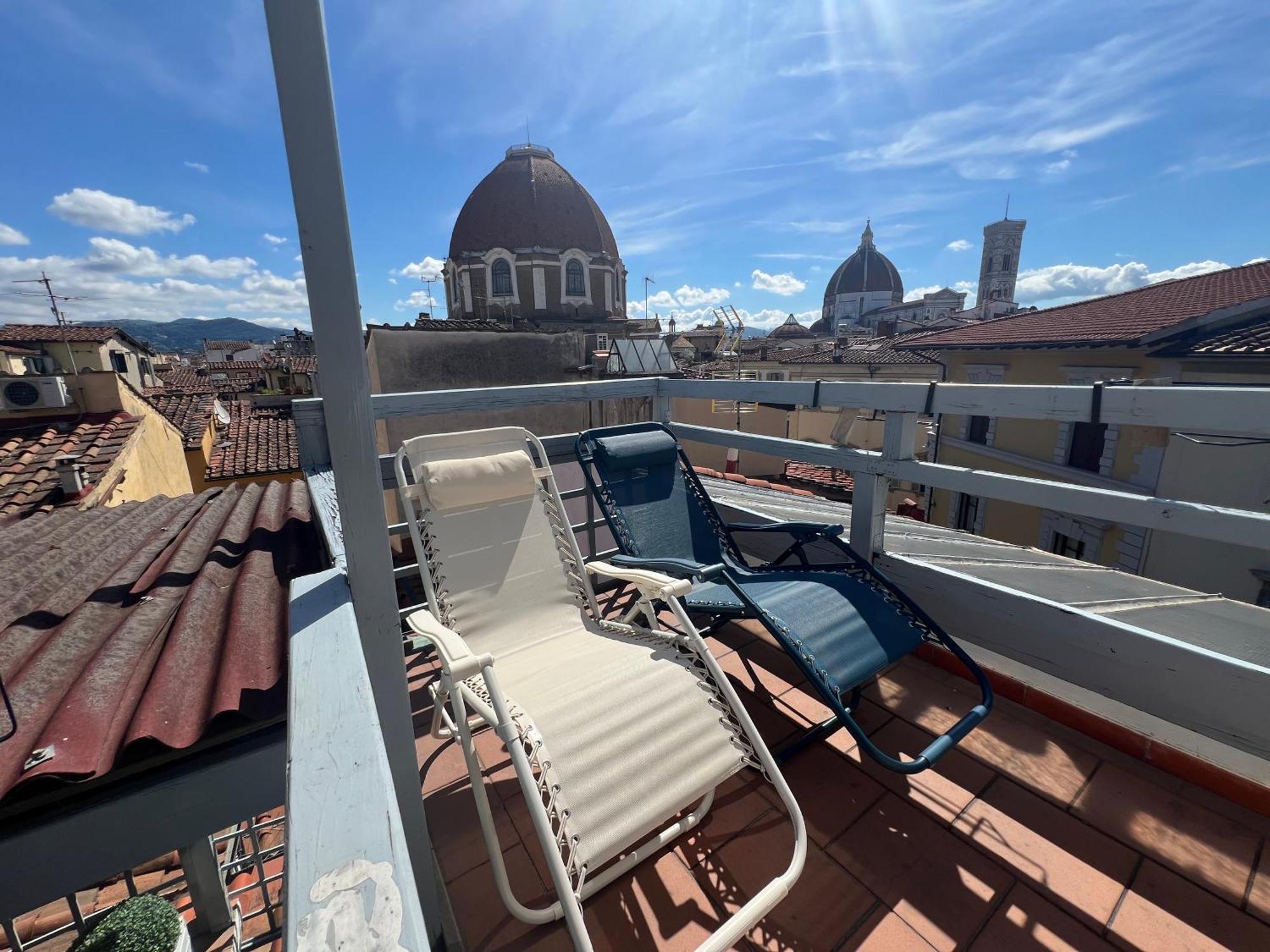 Attico Vista Duomo Florenz